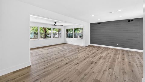 2141 INDIAN AVENUE S