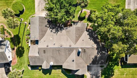 911 BEVERLY HARBORS DRIVE