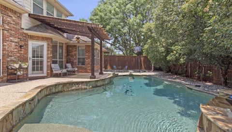 3705 Glenshannon Ln