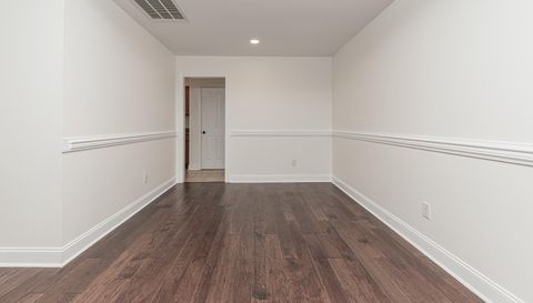 113 Sparkling Brook Way