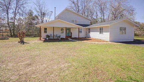 6611 Crooked Creek