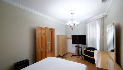 3256 N Elston Avenue