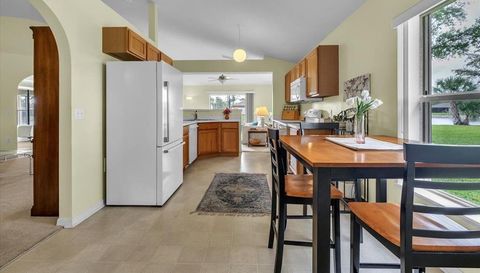 24483 LAKESIDE MANOR