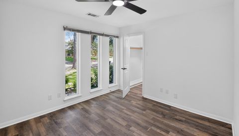 5675 Sylmar Rd