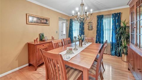 2 Whitman Pl