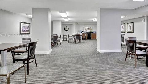 3500 Mystic Pointe Dr