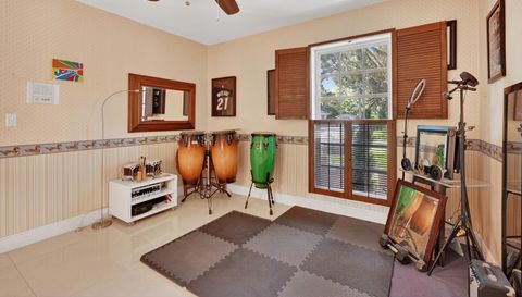 7521 SW 165th Terrace