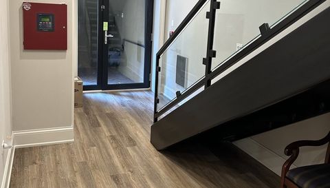 154 W Superior Street