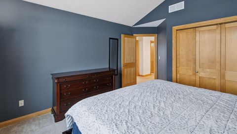 2728 Headland Court SW