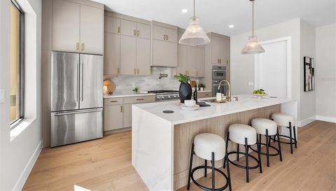 1326 W NEW HAMPSHIRE STREET