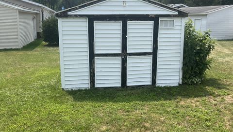 415 Crimson King Cir