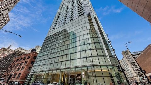 600 N Fairbanks Court