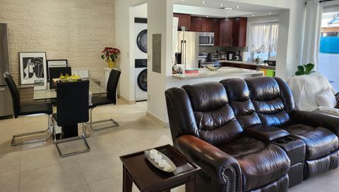 9195 Fontainebleau Blvd APT 6