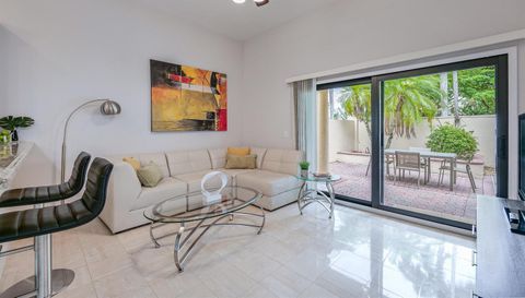 23264 Mirabella Cir