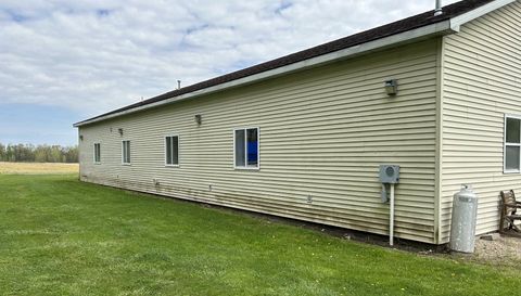 10069 Silver Lake Rd