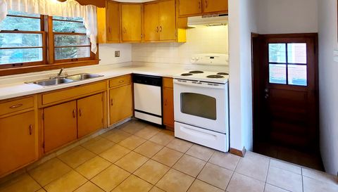 308 Maple St