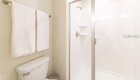 5025 WINDERMERE AVENUE