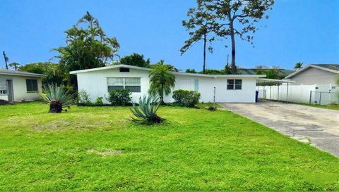 2116 Pineview Road