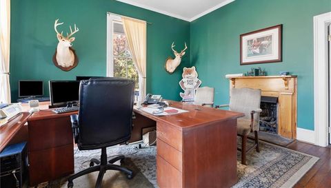 3251 Cottage Hill