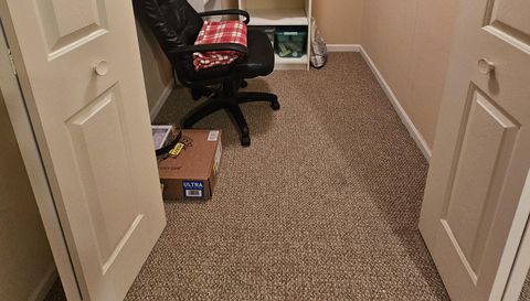 11815 N Lake Side Dr