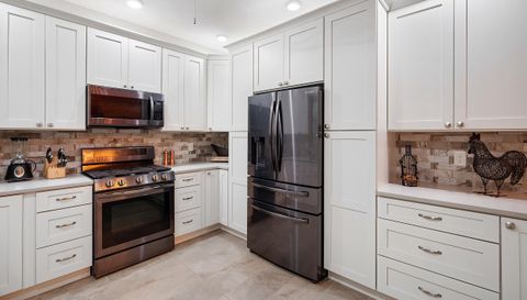 910 English Mountain Rd