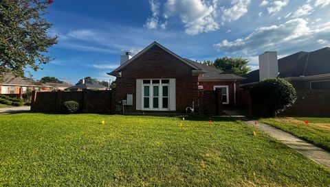 2040 Station Ct