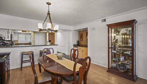 300 S Sykes Creek Pkwy