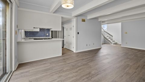 107 W Ticonderoga Dr #3E