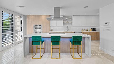 6124 Paradise Point Dr