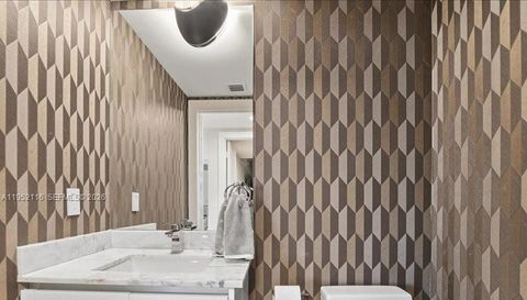 330 Sunny Isles Blvd