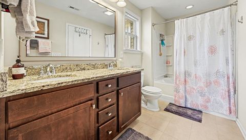 208 Princess Pl