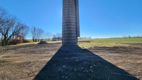 7724 Litchfield Trail