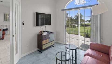 705 Bahia Mar Road