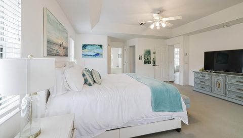 240 N Country Club Dr