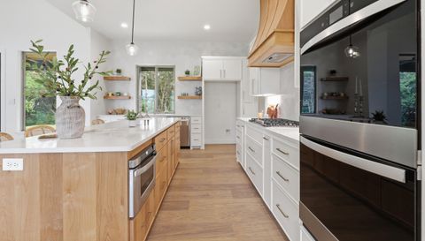 273 Martin Dr