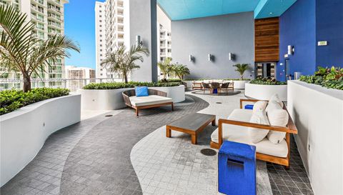 1300 Brickell Bay Dr