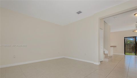 14732 181 Terrace