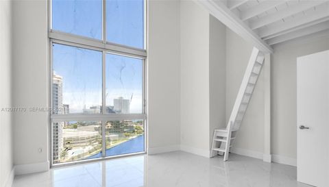 495 Brickell Ave