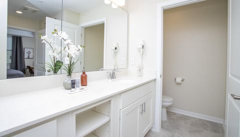 3120 Paradox Cir #204