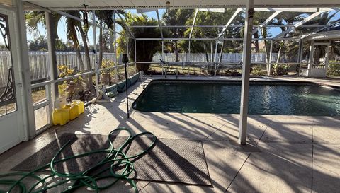 1015 Sorrento Woods Blvd