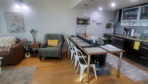 701 S Madison Ave  414