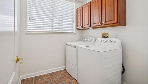 3831 Brantley Pl Cir