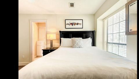 8427 Pheasant Glen Dr