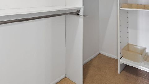 300 Diplomat Pkwy APT 601