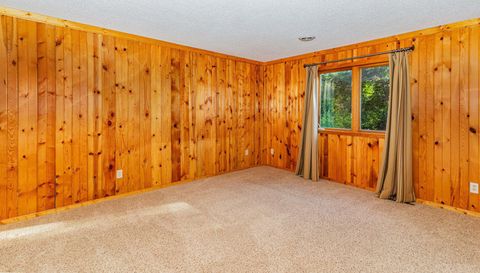 912 Aurora Circle