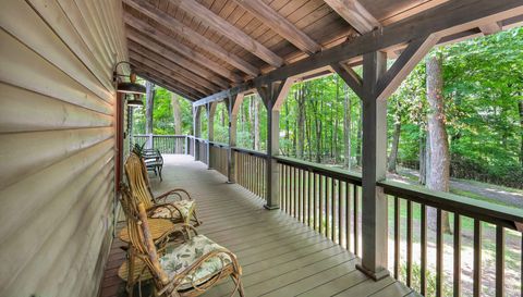 1416 Indian Lake Dr