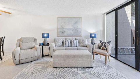 4575 Carambola Cir S