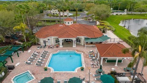 8401 CRYSTAL COVE LOOP