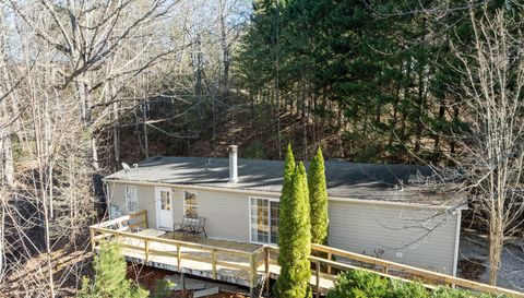 102 Scotts Cove Dr