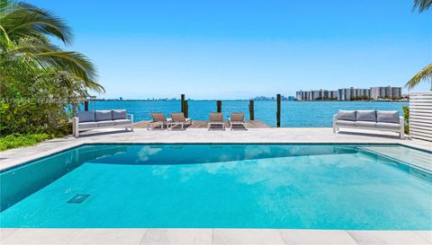 1930 Bay Dr Second Level Un